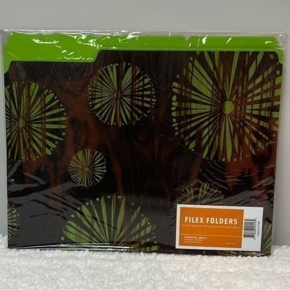 Int’l Arrivals Filex "Flutter" File Folders